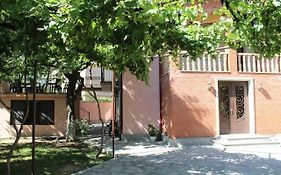 Emis Hotel