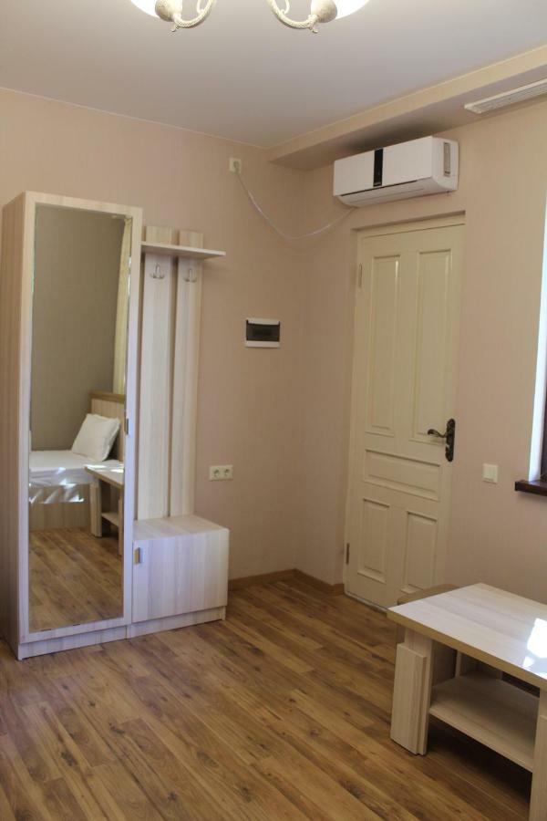 Emis Hotel Tbilissi Extérieur photo